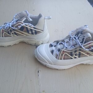 Burberry White and Tan Plaid Sneakers